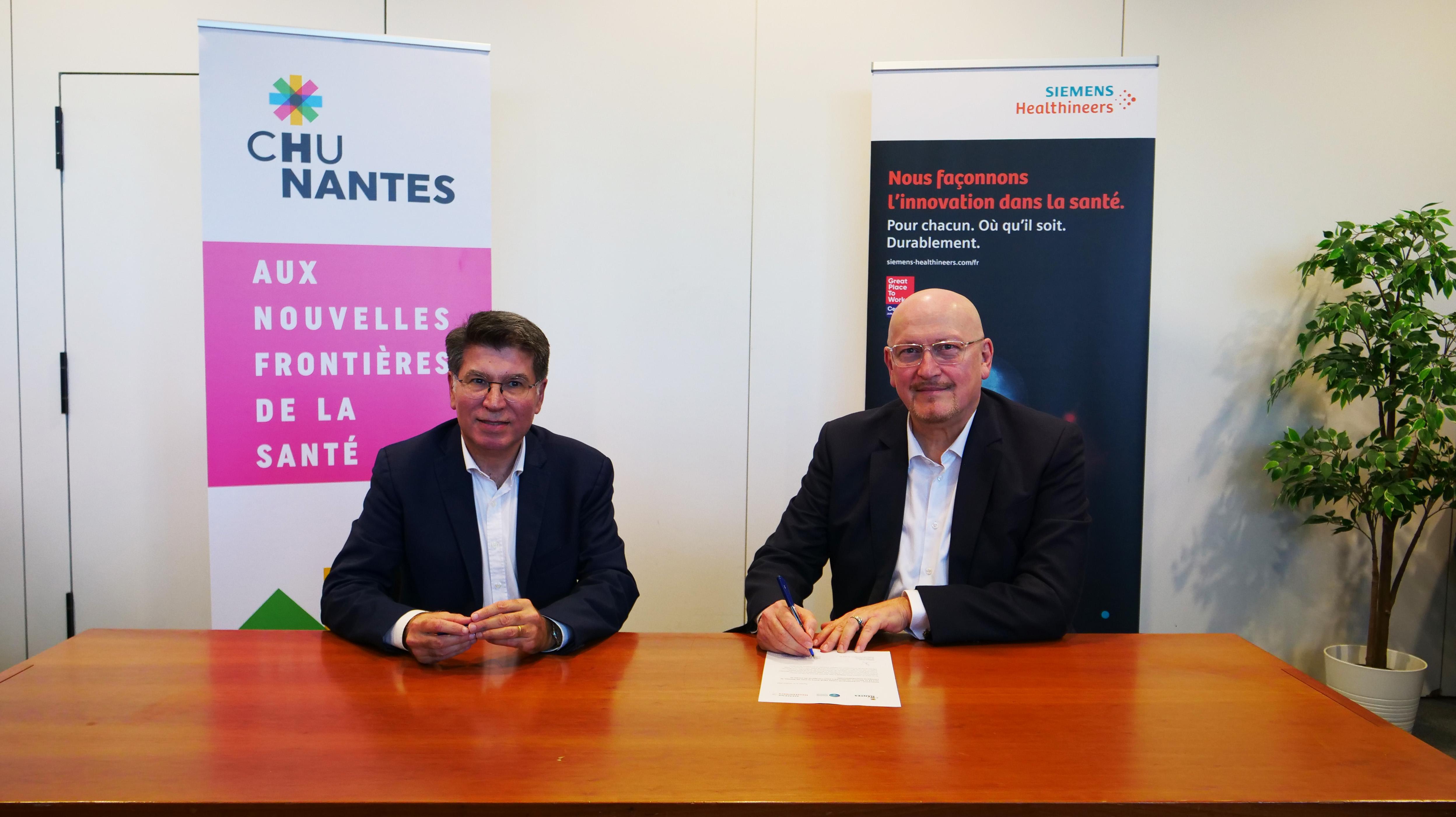 Philippe EL SAIR, directeur général du CHU de Nantes, et Hassan SAFER-TEBBI, président de Siemens Healthineers France, Belgique et Luxembourg
