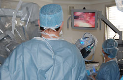 intervention avec le robot chirurgical Da Vinci